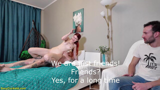 Куколд смирился с изменой и устроил рыжей сексвайф двойное проникновение